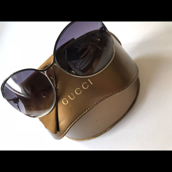 Gucci Sunglasses - Picture 2 of 4